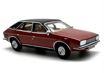 Load image into Gallery viewer, OXFORD 1:76 Princess Leland BL Renard Hatchback Sports Model Diecast Metal Car New Collection