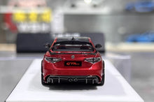Load image into Gallery viewer, 1:64 CL Red Romeo Giulia GTAm Sports Model Diecast Resin Car New Collection