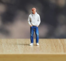 Load image into Gallery viewer, 1:64 Painted Figure Model Miniature Resin Diorama Sand Hoodie Denim Boy Man