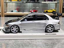 Load image into Gallery viewer, Onemodel 1:18 Silver Carbon Evo 9 IX Voltex Sports Model Diecast Resin Car New Collection