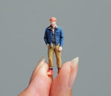 Load image into Gallery viewer, 1:64 Painted Figure Model Miniature Resin Diorama Sand Denim Casual Man Boy Toy