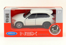 Load image into Gallery viewer, WELLY 1:36 White X5 SUV Sports Model Diecast Toy Metal Car BN
