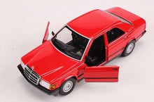 Load image into Gallery viewer, Bburago 1:24 Red 190E 2.6 Sedan Classic Sport Model Toy Diecast Metal Car