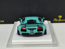 Load image into Gallery viewer, Onemodel 1:64 Green Blue LP670-4 Murcielago LB Sports Model Diecast Resin Car