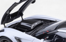 Load image into Gallery viewer, AUTOart 1:18 Gray CORVETTE C7 ZR1 Racing Sports Model Diecast Metal Car