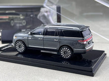 Load image into Gallery viewer, Shadow 1:64 Gray Navigator L Full Sized SUV Model Diecast Metal Car New Collection