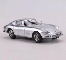 Load image into Gallery viewer, GFCC 1:64 Silver 1966 275 GTB Classic Sports Model Diecast Metal Car New Collection