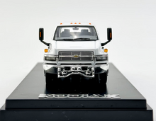 Load image into Gallery viewer, GOC 1:64 White Kodiak Muscle Pickup Truck Model Diecast Metal Car New Collection