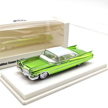 Load image into Gallery viewer, Mechanic 1:64 Plating Green 1960 Muscle Coupe Deville Model Diecast Metal Car