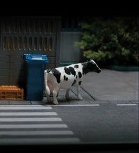 Load image into Gallery viewer, 1:64 Painted Figure Mini Model Miniature Farm Scenes Resin Milk Cow Dairy Cattle