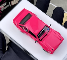 Load image into Gallery viewer, Inno 1:64 Pink Escort MK2 Pandem Coupe Sports Model Diecast Resin Car New