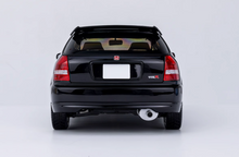 Load image into Gallery viewer, MH 1:18 Black JDM Civic Type R EK9 Hatchback Engine Model Diecast Metal Car