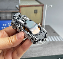 Load image into Gallery viewer, LJM 1:64 Black White Chiron Veyron Racing Sports Model Diecast Resin Car New