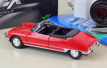 Load image into Gallery viewer, WELLY 1:24 DS 19 Cabriolet Convertible Sports Model Diecast Metal Car Display