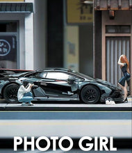 Load image into Gallery viewer, 1:64 Painted Figure Mini Model Miniature Resin Diorama Camera Girl Photographer