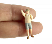 Load image into Gallery viewer, 1:64 Painted Figure Model Miniature Resin Diorama Sand Camping Outdoor Hiking B