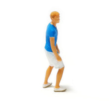 Load image into Gallery viewer, 1:64 Painted Figure Mini Model Miniature Resin Diorama Skating Couple Boy Girl