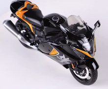 Load image into Gallery viewer, Maisto 1:12 Black 2022 Hayabusa Sports Model Diecast Metal Motorcycle New Collection