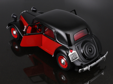Load image into Gallery viewer, Bburago 1:24 1938 15 CV TA Classic Vintage Model Toy Diecast Metal Car BN