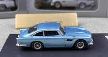 Load image into Gallery viewer, DCM 1:64 Light Blue 1964 DB5 Classic Coupe Figure Model Diecast Metal Car New
