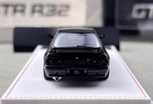 Load image into Gallery viewer, FH 1:64 Black Skyline GTR R32 Nismo S-Tune Sports Model Diecast Metal Car New Collection