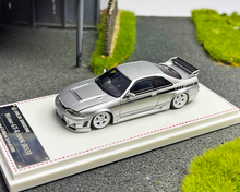 Load image into Gallery viewer, FH 1:64 JDM Nismo Skyline GTR R33 400R Racing Sports Model Diecast Metal Car