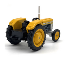 Load image into Gallery viewer, 1:76 Yellow Massey Ferguson Tractor Classic Model Diecast Metal Car New Collection
