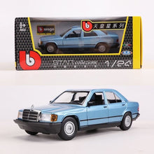 Load image into Gallery viewer, Bburago 1:24 Blue 190E 2.6 Sedan Classic Sport Model Toy Diecast Metal Car
