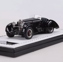 Load image into Gallery viewer, GFCC 1:64 HEC Black 1930 SSK Classic Vintage Model Diecast Metal Car New Collection