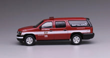Load image into Gallery viewer, 1:64 596 Red LAFD LA Fire Suburban SUV Model Diecast Metal Car New Collection