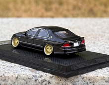 Load image into Gallery viewer, 33Dream 1:64 JDM CROWN Athlete GRS182 BBS VIP Low Model Diecast Resin Car New