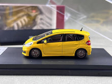 Load image into Gallery viewer, SW 1:64 JDM Yellow Fit Jazz GE8 RS Racing Sports Model Diecast Metal Car New Collection