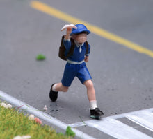 Load image into Gallery viewer, 1:64 Painted Figure Model Miniature Resin Diorama Scene Sand Boy Flies A Plane