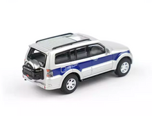 Load image into Gallery viewer, XCARTOYS 1:64 Silver JDM Pajero Gen.4 SUV Off Road Model Diecast Metal Car
