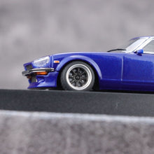 Load image into Gallery viewer, AUTOart 1:64 Blue FAIRLADY Z Hatchback Sports Model Car ABS New Collection