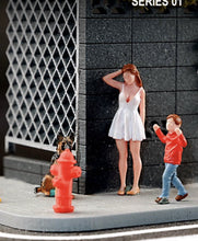 Load image into Gallery viewer, 1:64 Painted Figure Mini Model Miniature Resin Diorama Kid Child Boy In Red Toy