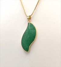Load image into Gallery viewer, Nature Jade Leaf Green Pendant Necklace Gift Jewelry charm Blessing Luck Fortune