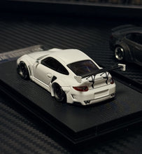 Load image into Gallery viewer, Star 1:64 White RWB 997 Sports Model Diecast Metal Car New Collection