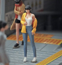 Load image into Gallery viewer, 1:64 Painted Figure Mini Model Miniature Resin Diorama Sand Yellow Shirt Girl New