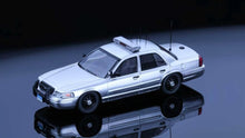 Load image into Gallery viewer, Rollin 1:64 CSP Connecticut Police CROWN VICTORIA CV Model Diecast Metal Car