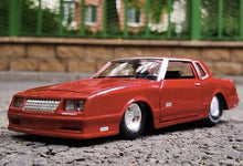 Load image into Gallery viewer, Maisto 1:24 1986 Monte Carlo SS Muscle Sports Model Toy Diecast Metal Car BN