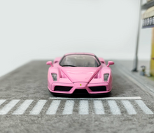 Load image into Gallery viewer, King 1:64 Pink Enzo Super Racing Sports Figure Model Diecast Metal Car New