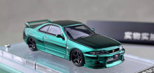 Load image into Gallery viewer, FH 1:64 Green Carbon Skyline GTR R33 Racing Sports Model Diecast Metal Car New Collection