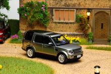 Load image into Gallery viewer, WHELART 1:64 Silver 2014 Discovery 4 Sport SUV ORV Model Diecast Metal Car New Collection