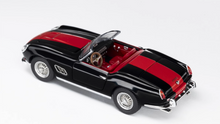 Load image into Gallery viewer, GFCC 1:64 Black Red 1960 250GT California SWB Classic Model Diecast Metal Car