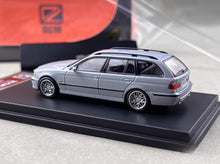 Load image into Gallery viewer, DCM 1:64 1996 Gray E39 Wagon Touring Sports Model Diecast Metal Car New Collection