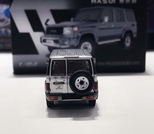 Load image into Gallery viewer, Masdi 1:64 Silver Land Cruiser LC76 ORV SUV Sports Model Diecast Metal Car New Collection