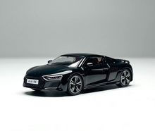 Load image into Gallery viewer, Masdi 1:64 Green 2022 R8 V10 Coupe Sports Model Diecast Metal Car New Collection
