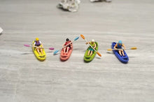 Load image into Gallery viewer, 1:64 Painted Figure Model Miniature Resin Diorama Sand Kayak Kayaker Canoeman