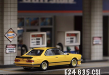 Load image into Gallery viewer, SW 1:64 Yellow E24 635 CSI Couple Classic Sports Model Diecast Metal Car New